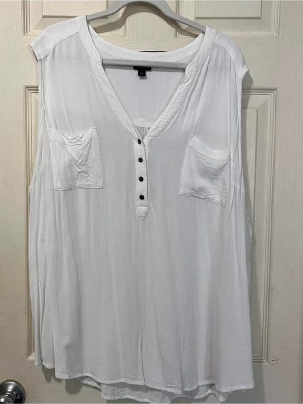 torrid White Sleeveless Henley Tunic Top